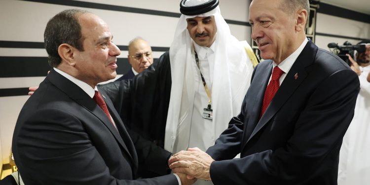 Erdoğan’dan Sisi’yle fotoğraf yorumu: Yeniden niye olmasın?