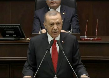 Erdoğan’dan ‘kara harekatı’ açıklaması: En uygun olan vakitte tepelerine bineceğiz