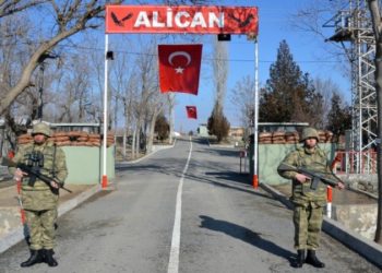 Ermenistan Dışişleri Bakanı Mirzoyan: Türkiye-Ermenistan sınırı yakında açılabilir