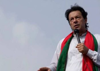 Eski Pakistan Başbakanı Khan hastaneden taburcu oldu