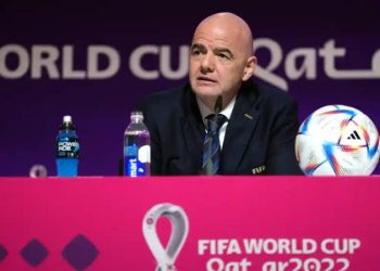 FIFA Başkanı, Katar'ın ev sahipliğini böyle savundu: Avrupa ahlak dersi vermeden 3 bin yıldır yaptıkları için özür dilesin