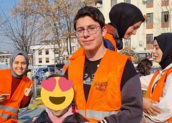 İmamoğlu’na ‘Yanlış geldiniz, burası Kartalkaya değil Düzce’ diyen kişi, AKP Gençlik Kolları üyesi çıktı