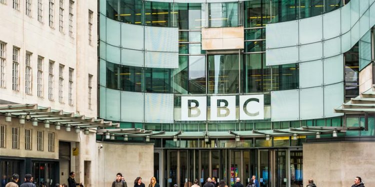 İngiltere’den BBC muhabirinin Çin’de gözaltına alınmasına tepki: Kabul edilemez