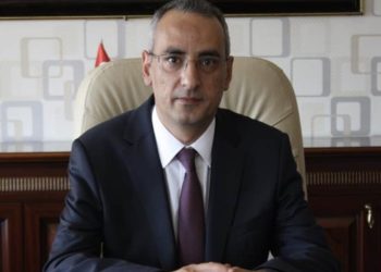 İntihar girişiminde bulunan kaymakam tedavi altında alındı