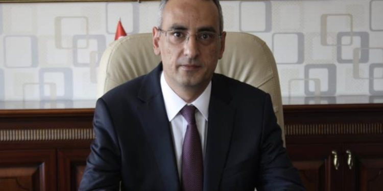 İntihar girişiminde bulunan kaymakam tedavi altında alındı