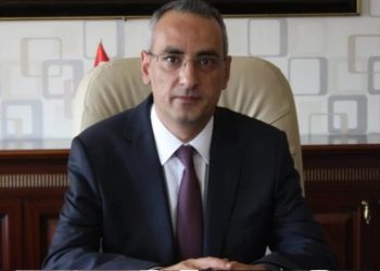 İntihar girişiminde bulunan kaymakam yoğun bakıma kaldırıldı