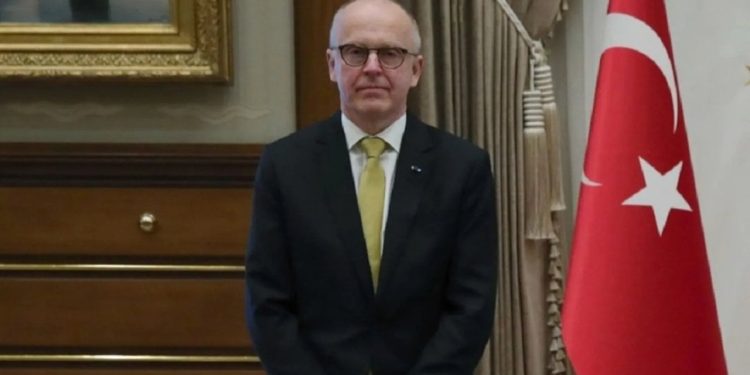 İsveç'in Ankara Büyükelçisi Dışişleri'ne çağrıldı