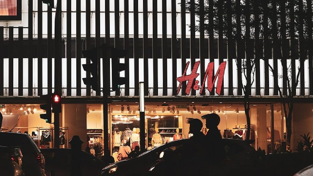 İsveçli H&M 1500 çalışanını işten çıkaracak