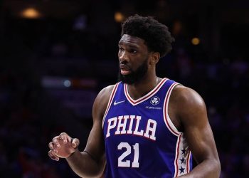 Joel Embiid'in kariyer rekorunu kırdı, NBA tarihine geçti!