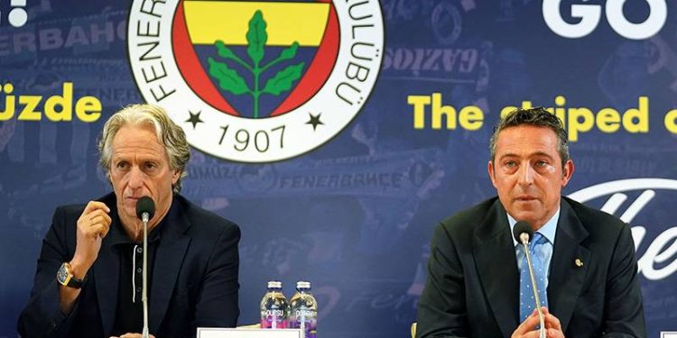 Jorge Jesus ve Ali Koç'tan takıma tam destek: "Yol kazaları olacaktır"