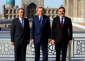 KULİS | Fidan ve Akar endişeli; Önümüzdeki seçimlerde milletvekili olmak istiyorlar