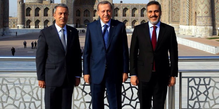 KULİS | Fidan ve Akar endişeli; Önümüzdeki seçimlerde milletvekili olmak istiyorlar