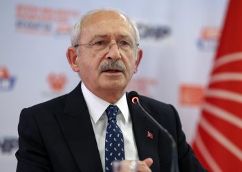 Kılıçdaroğlu: Demirören sizleri izliyorum, durmanızı öneririm