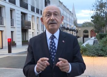 Kılıçdaroğlu, Londra’dan seslendi: ‘Bakın ey çeteler, kaçmayı düşündüğünüz sokaktayım şu an’