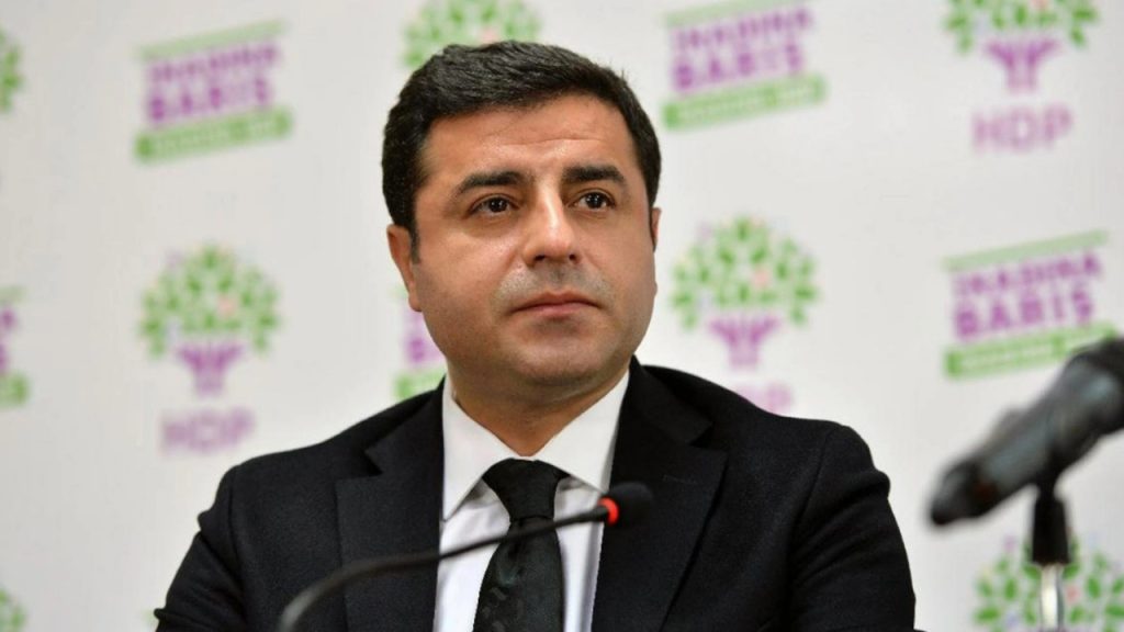 'Kirli organizasyon' vurgusu: Selahattin Demirtaş, 'hazin denklemi çözmek çok mu zor?' diyerek sordu