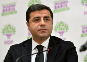 'Kirli organizasyon' vurgusu: Selahattin Demirtaş, 'hazin denklemi çözmek çok mu zor?' diyerek sordu