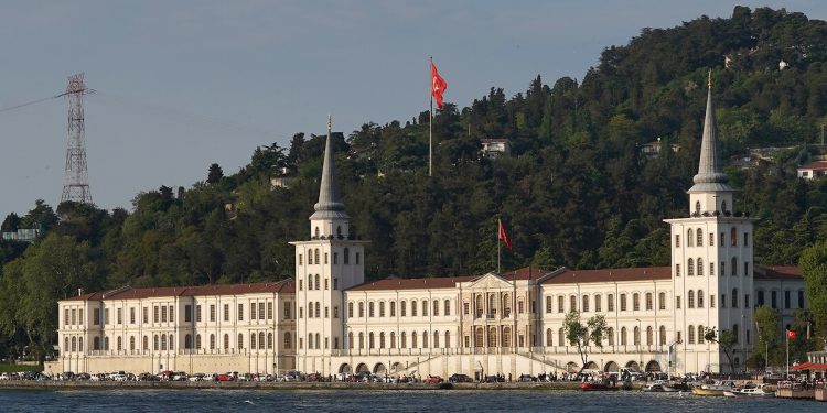 Kuleli Askeri Lisesi binası yeniden faaliyete geçti