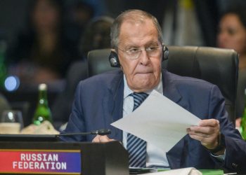 Lavrov: ‘Kiev’in müzakere koşulları gerçekçi değil’