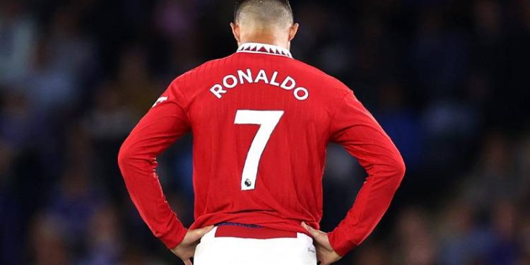 Manchester United, Cristiano Ronaldo'nun sözleşmesini feshetti!