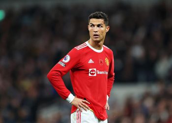 Manchester United duyurdu: Cristiano Ronaldo'yla ilgili gerekli adımlar atıldı