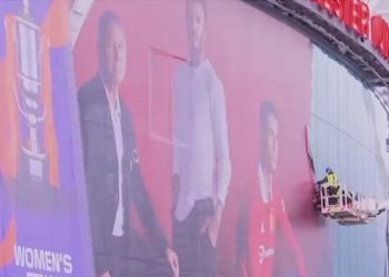 Manchester United, kulübü suçlayan Ronaldo'nun posterini stattan kaldırdı