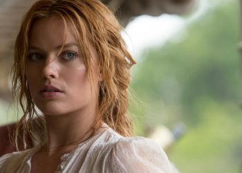 Margot Robbie'li yeni Karayip Korsanları filmi iptal edildi