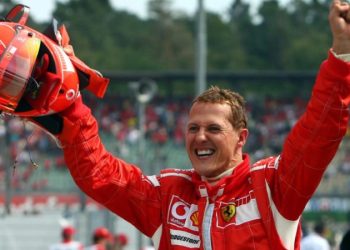 Michael Schumacher'in şampiyon olduğu araç müzayedeye çıktı; rekor fiyata satıldı
