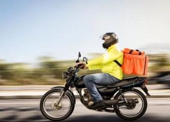Moto kurye davasında karar: Aynı anda iki işyerinde çalışabilir