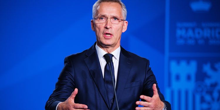 NATO Genel Sekreteri Stoltenberg: Ukrayna'nın kabul edeceği şartlar oluşursa destekleriz