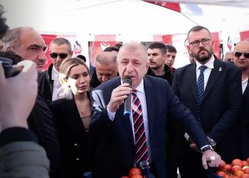 Özdağ’dan kendisini izleyen polis kamerasına: Ooo Süleyman da burada