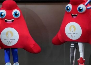 Paris'in 2024 Olimpiyat maskotları "eşofmanlı klitorise" benzetildi