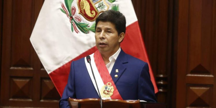 Peru Cumhurbaşkanı Pedro Castillo’nun ülke dışına çıkmasına izin verilmedi