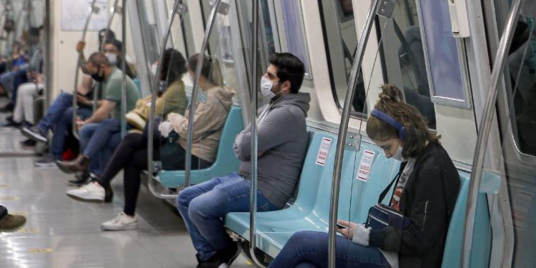 Prof. Dr. Alpay Azap: Maske kullanmaya başlamamız gerekli