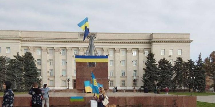 Rusya: Herson’dan 30 binden fazla asker ve 5 bin askeri teknik araç çektik