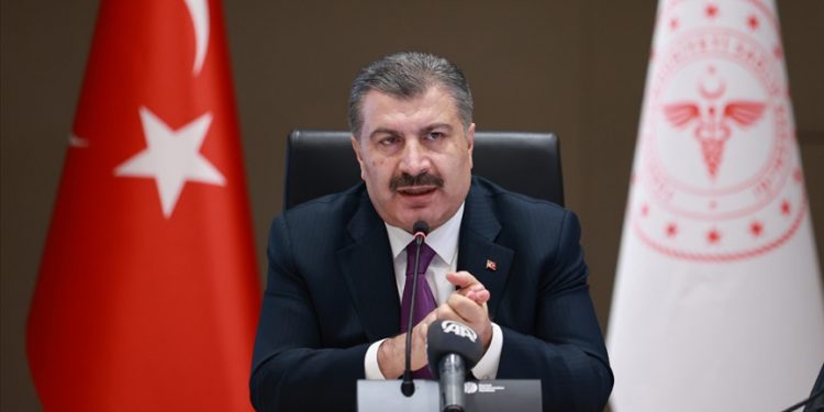 Sağlık Bakanı Koca: 42 bin 500 personel alınacak