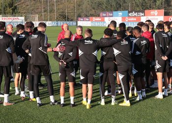 Şenol Güneş, raporunu yönetime sundu