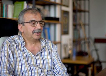Sırrı Süreyya Önder’e 5 ay hapis cezası