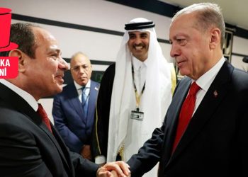 Siyasette bu hafta: Dış politikada yeni 'U Dönüşü', kara harekatı sinyali, hakaret davaları