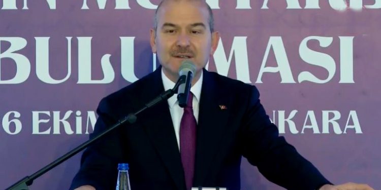 Süleyman Soylu: Haftada 5 bin uyuşturucu satıcısını gözaltına alıyoruz