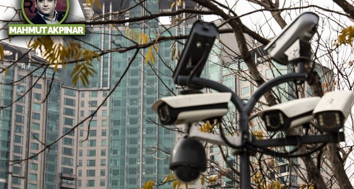 Teknoloji özgürleştirir mi?