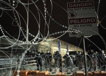 Texas Valisi emir verdi: Yasa dışı göçle mücadele için Meksika sınırına M113 tipi zırhlı araç konuşlandırılacak