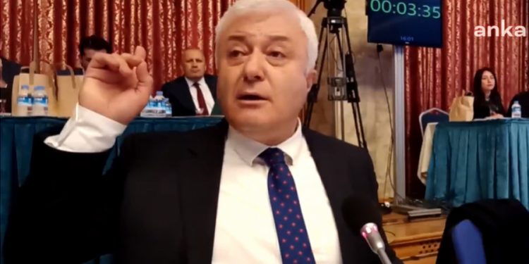 Tuncay Özkan: ‘MİT, Hablemitoğlu cinayetinde tetiği çekmekle suçlanan Tarkan Mumcuoğlu’nun savcıya ifade vermesini neden engelliyor?’