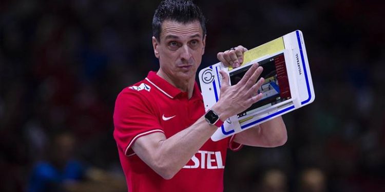 Türkiye Voleybol Federasyonu, Giovanni Guidetti ile yolların ayrıldığını açıkladı