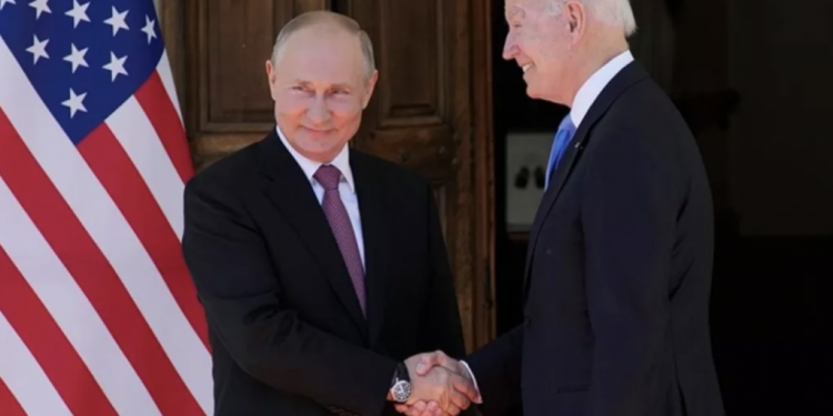 Washington Kremlin ile gizli görüşmeleri doğruladı