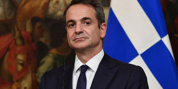 Yunanistan'da yeni 'telekulak' iddiası: Dışişleri Bakanı Dendias dahil 33 kişinin telefonlarının dinlendiği öne sürüldü, Başbakan iddiaları yalanladı