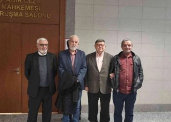 Zaman gazetesi yazarlarının davasında karar: 2 yıl 6 ay hapis