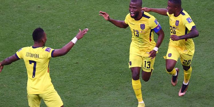 ﻿Mehmet Büyükekşi: Enner Valencia'nın 2 gol atması Süper Lig için pozitif oldu