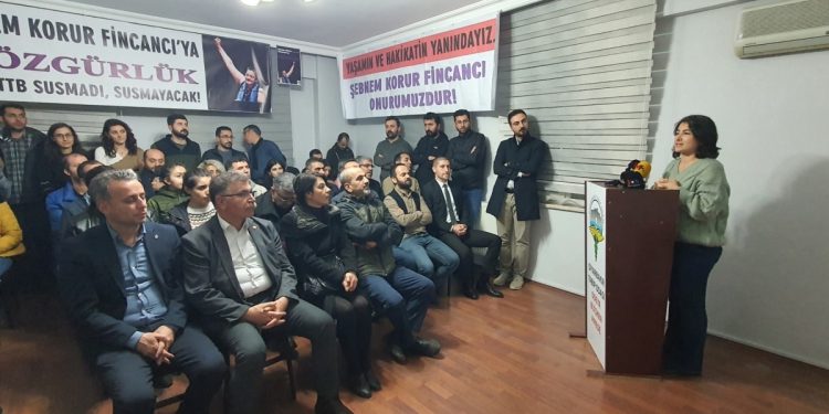 Fincancı İçin Diyarbakır’da Adalet Nöbeti