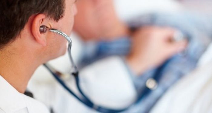 1 günde 973 hastaya bakan iki doktordan biri kalp krizi geçirdi