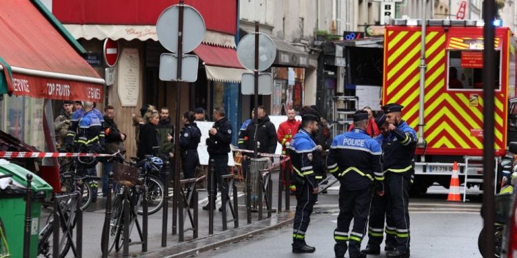 Paris’te Ahmet Kaya Kültür Merkezi yakınlarında silahlı saldırı: Ölü ve yaralılar var